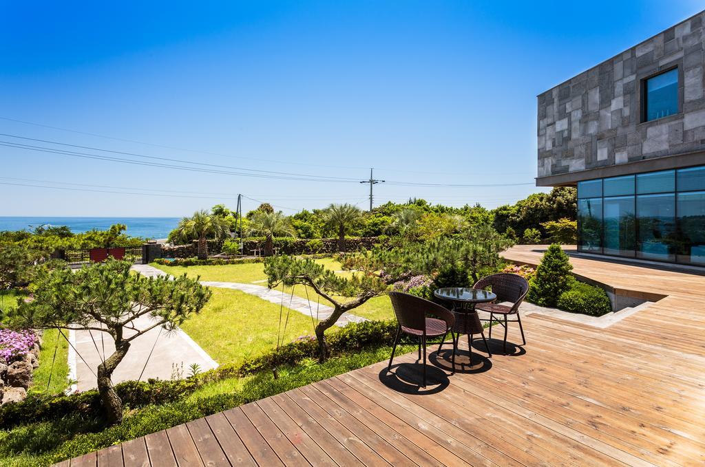Cobeach Familiar Pension 서귀포 외부 사진